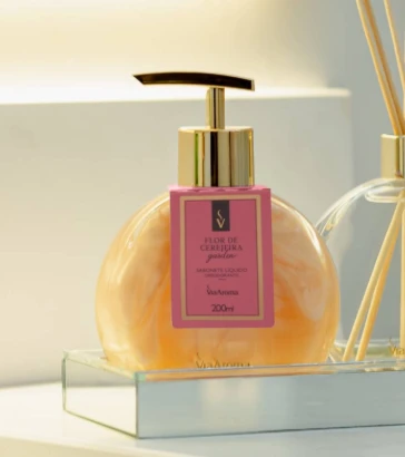 SABONETE LIQUIDO FLOR DE CEREJEIRA 200ML VIA AROMA